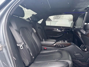 Седан Audi A8 2014 года, 3489000 рублей, Ижевск