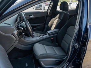 Внедорожник Mercedes-benz GLA-класс 2018 года, 1600000 рублей, Краснодар