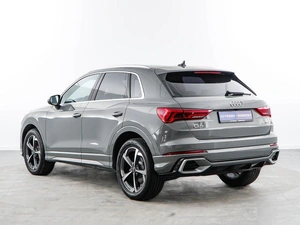Внедорожник Audi Q3 2024 года, 4249999 рублей, Москва