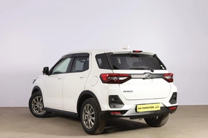 Внедорожник Toyota Raize 2020 года, 1699000 рублей, Новосибирск