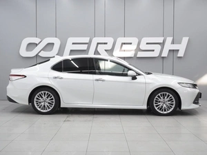 Седан Toyota Camry 2019 года, 3050000 рублей, Ростов-на-Дону
