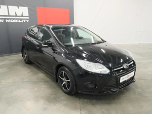 Хэтчбек Ford Focus 2012 года, 910000 рублей, Курск