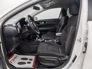 Седан Kia Cerato 2018 года, 1730000 рублей, Красноярск