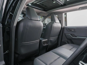 Внедорожник Toyota RAV4 2026 года, 4299000 рублей, Сургут