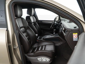 Внедорожник Porsche Macan Turbo 2014 года, 2877077 рублей, Москва