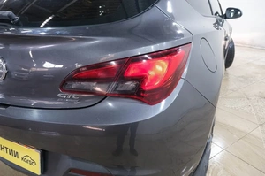 Хетчбэк Opel Astra 2012 года, 749000 рублей, Новокузнецк