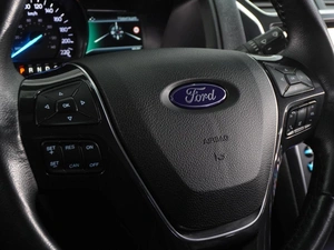 Внедорожник Ford Explorer 2018 года, 3199000 рублей, Воронеж
