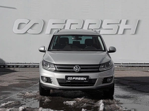 Внедорожник Volkswagen Tiguan 2011 года, 1229000 рублей, Волгоград