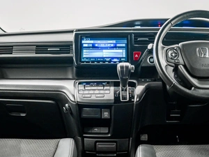 Минивэн Honda Stepwgn 2018 года, 2250000 рублей, Красноярск