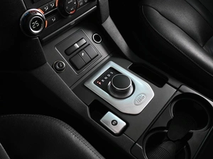 Внедорожник Land Rover Discovery 2014 года, 2119000 рублей, Аксай