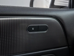 Внедорожник Mercedes-benz GLB-класс 2021 года, 3820000 рублей, Краснодар
