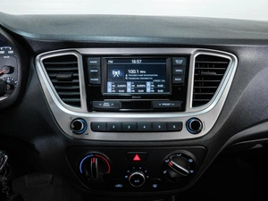 Седан Hyundai Solaris 2021 года, 1637000 рублей, Ставрополь