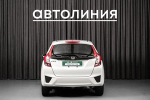 Хетчбэк Honda Fit 2015 года, 990000 рублей, Красноярск