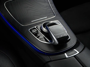 Седан Mercedes-benz E-класс 2020 года, 2975055 рублей, Москва