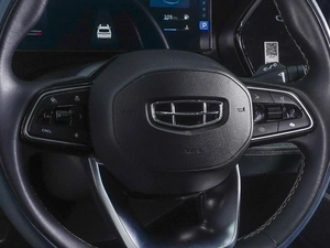 Внедорожник Geely Monjaro 2023 года, 3700000 рублей, Ростов-на-Дону