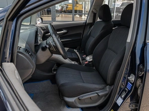 Хетчбэк Toyota Auris 2008 года, 720000 рублей, Краснодар