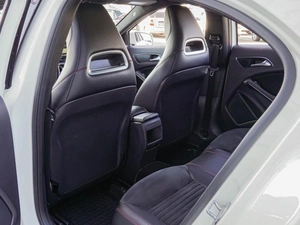 Хетчбэк Mercedes-benz A-класс 2015 года, 1720000 рублей, Краснодар