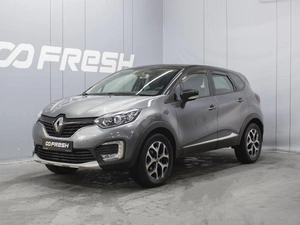 Внедорожник Renault Kaptur 2018 года, 1500000 рублей, Омск