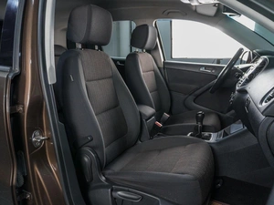 Внедорожник Volkswagen Tiguan 2015 года, 1499000 рублей, Сургут