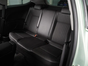 Хетчбэк Opel Astra GTC 2012 года, 925000 рублей, Красный Пахарь