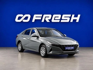 Седан Hyundai Elantra 2022 года, 1999077 рублей, Москва