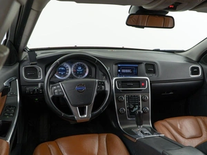 Седан Volvo S60 2012 года, 997077 рублей, Москва