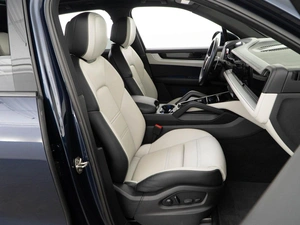 Внедорожник Porsche Cayenne 2023 года, 12488888 рублей, Москва