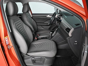 Внедорожник Volkswagen Taos 2022 года, 2749000 рублей, Аксай