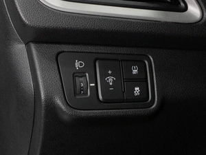 Седан Hyundai Solaris 2017 года, 1349000 рублей, Тюмень