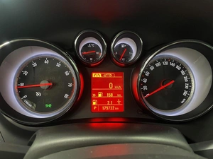 Минивэн Opel Zafira 2012 года, 1020000 рублей, Ярославль