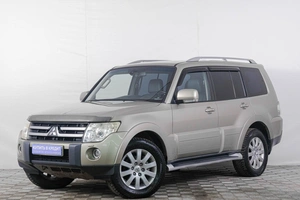 Внедорожник Mitsubishi Pajero 2008 года, 1919000 рублей, Кемерово