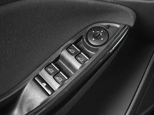 Хетчбэк Ford Focus 2018 года, 1179000 рублей, Ростов-на-Дону