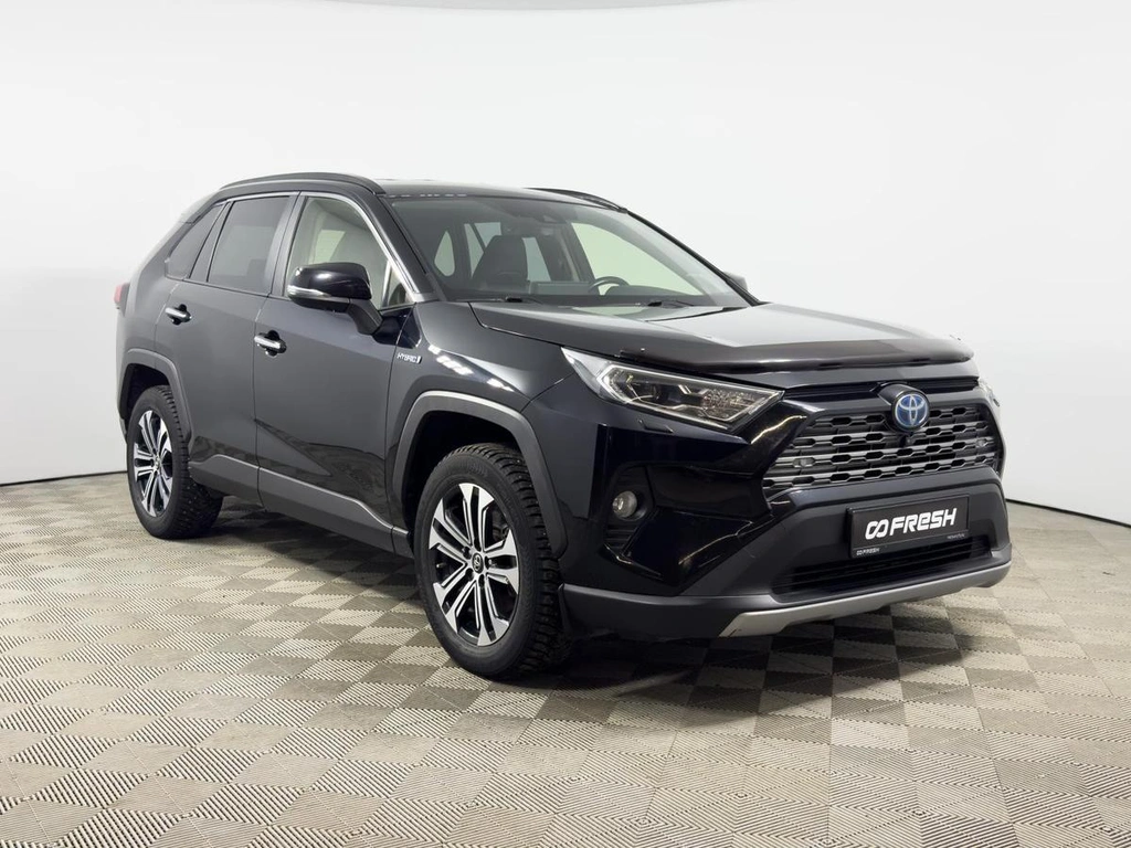 Внедорожник Toyota RAV4 2019 года, 3762900 рублей, Казань