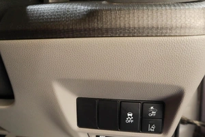 Минивэн Honda Stepwgn 2016 года, 1729000 рублей, Челябинск