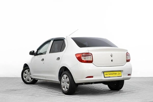 Седан Renault Logan 2017 года, 699000 рублей, Барнаул
