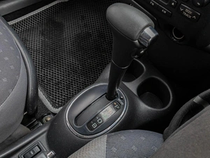 Хетчбэк Toyota Vitz 2003 года, 465000 рублей, Краснодар