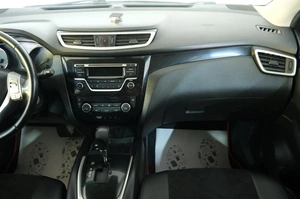Внедорожник Nissan Qashqai 2016 года, 1599000 рублей, Омск