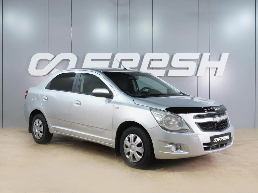 Седан Chevrolet Cobalt 2013 года, 599000 рублей, Воронеж