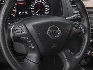 Внедорожник Nissan Pathfinder 2014 года, 3000000 рублей, Ростов-на-Дону