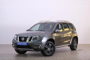Внедорожник Nissan Terrano 2018 года, 1599000 рублей, Омск