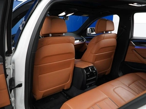 Седан BMW 5 серия 2021 года, 4327077 рублей, Москва