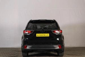 Внедорожник Toyota Highlander 2015 года, 3549000 рублей, Тюмень