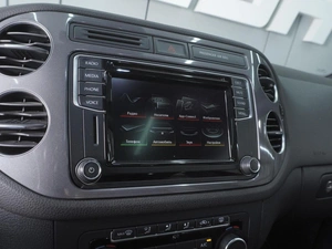 Внедорожник Volkswagen Tiguan 2014 года, 1649000 рублей, Ростов-на-Дону