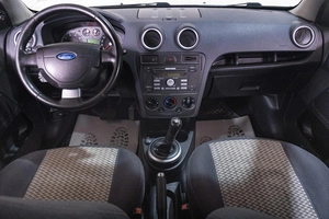 Хетчбэк Ford Fusion 2008 года, 549000 рублей, Томск