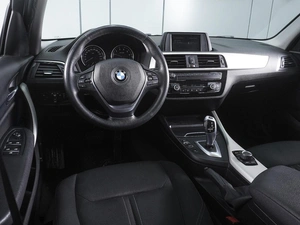Седан BMW 1 серия 2018 года, 1970000 рублей, Ростов-на-Дону