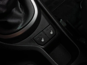 Седан Kia Rio 2014 года, 899000 рублей, Тюмень