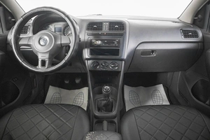 Седан Volkswagen Polo 2012 года, 649000 рублей, Кемерово
