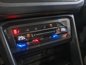 Внедорожник Volkswagen Tiguan 2021 года, 3049000 рублей, Краснодар