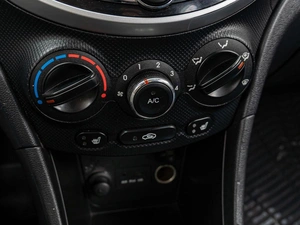 Хетчбэк Hyundai Solaris 2013 года, 995000 рублей, Краснодар