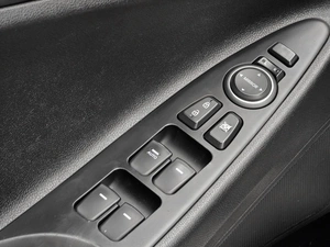 Седан Hyundai Sonata 2010 года, 925000 рублей, Красноярск